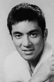 Yūzō Kayama